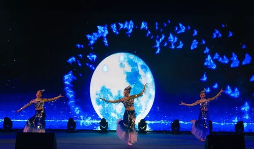 吃盤菜 睇晚會,夏港街這場 暖企行動 很過癮